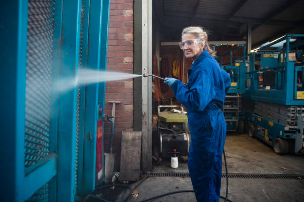 Best Oil Spill Cleanup  in Walnut, CA